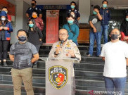 Puluhan Orang Tengah Fitnes dan Nongkrong Ditangkap karena Abaikan Social Distancing