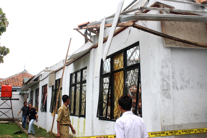 Di NTT Banyak Gedung Sekolah Rusak