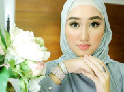 Perlu Dibanggakan, Inilah 6 Desainer Hijab Indonesia yang Go Internasional