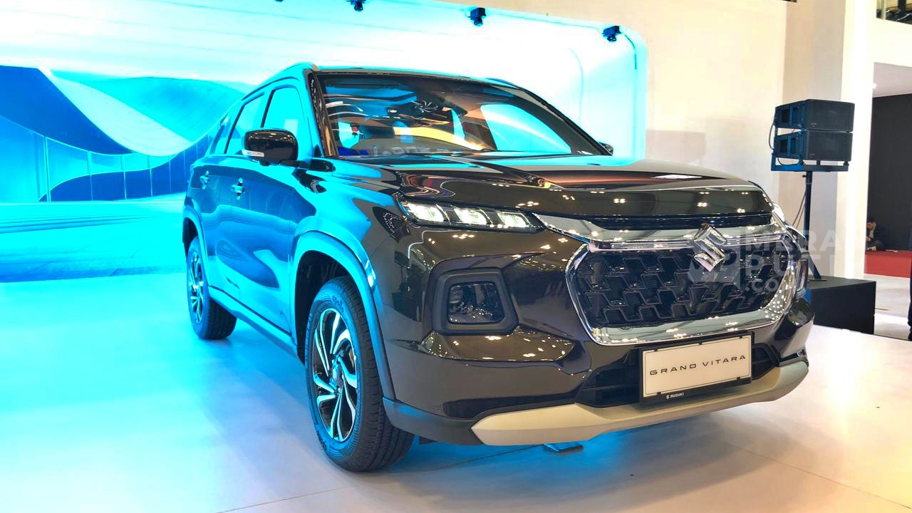 Suzuki Grand Vitara 2025 Resmi Debut di GJAW, Tambah Warna Baru dan Upgrade Kenyamanan