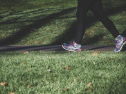 Beragam Manfaat Olahraga Brisk Walking
