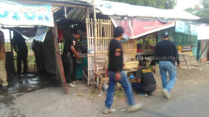 Polisi Sisir Lokasi Penemuan Bom Terduga Teroris IM