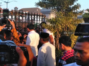  Liburan ke Yogyakarta, Jokowi Bagi 3.000 Paket Sembako