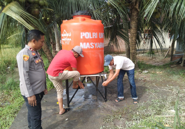 Polri Percepat Pemulihan Pascabencana di Padang Pariaman, Fokus Bangun Tandon Air Bersih dan Jembatan