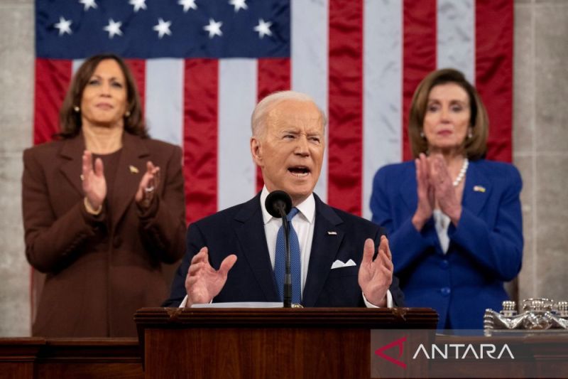 Amerika Klaim Ekonomi Rusia Terguncang