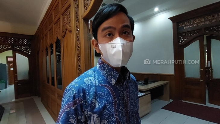 Gibran Terpapar COVID-19 Kedua Kali, Isoman di Rumdin Loji Gandrung