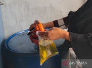 Pasar Tunggu Sosialisasi Pemerintah Pusat soal Beli Minyak Goreng Curah Pakai PeduliLindungi