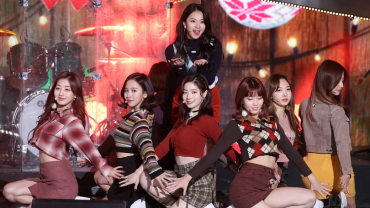 TWICE Jadi Artis Perempuan Asing Pertama yang Sabet 3 Mahkota di Oricon Chart
