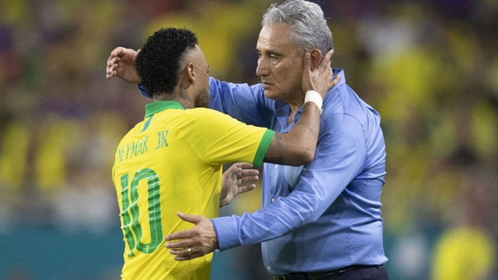 Neymar Tulis Pesan Menyentuh untuk Tite Usai Kegagalan Brasil di Piala Dunia 2022