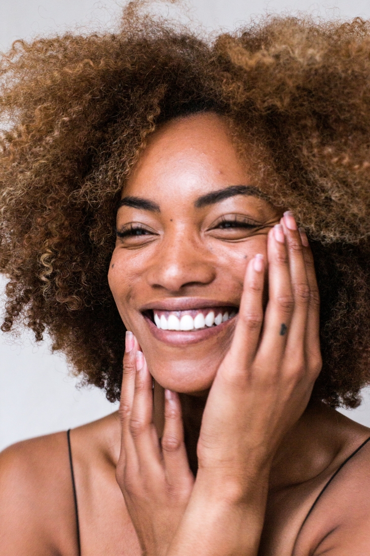 Bahan-bahan yang ada dalam retinol membantu mencegah penuaan dini. (Foto: Unsplash/Park Street)