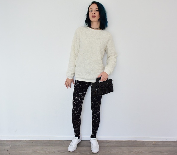 Nyamuk menyukai pakaian legging. (Foto: Pixabay/RoxanneVerheesen)
