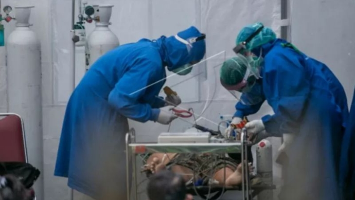 Penambahan Pasien Sembuh Dua Kali Lipat Kenaikan Angka Positif COVID-19