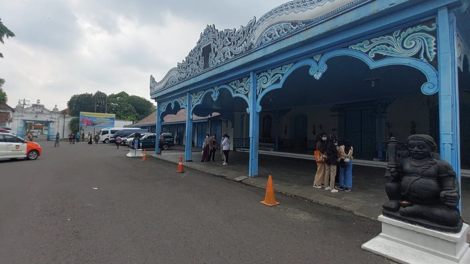 Gibran Sesalkan Gagalnya Mediasi Kedua Kubu Keraton Solo
