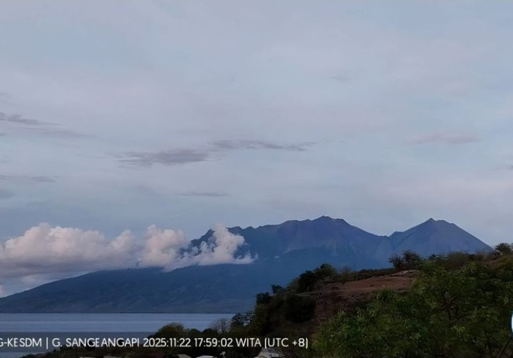 Aktivitas Kegempaan Gunung Sangeang Api di NTB Menurun, Tidak Mengurangi Tingkat Kewaspadaan