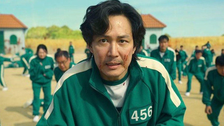 Lee Jung-Jae  Enggan Hadir di Golden Globes Meski Masuk Nominasi