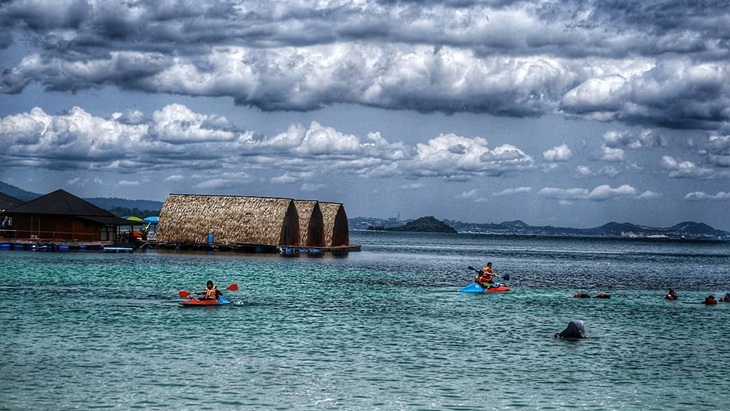 Jelajah Wisata Lampung, 5 Pantai Paling Indah ini Wajib Kamu Datangi