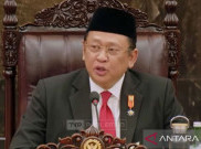 Ketua MPR Lempar Pantun Kotak Kosong Pilkada dan Jatah Menteri