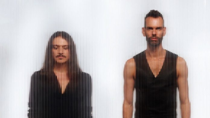8 Tahun Tanpa Materi, Placebo Kejutkan dengan Single ‘Beautiful James'