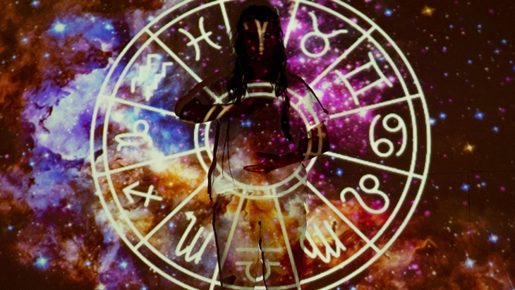 Efek Barnum pada Horoskop