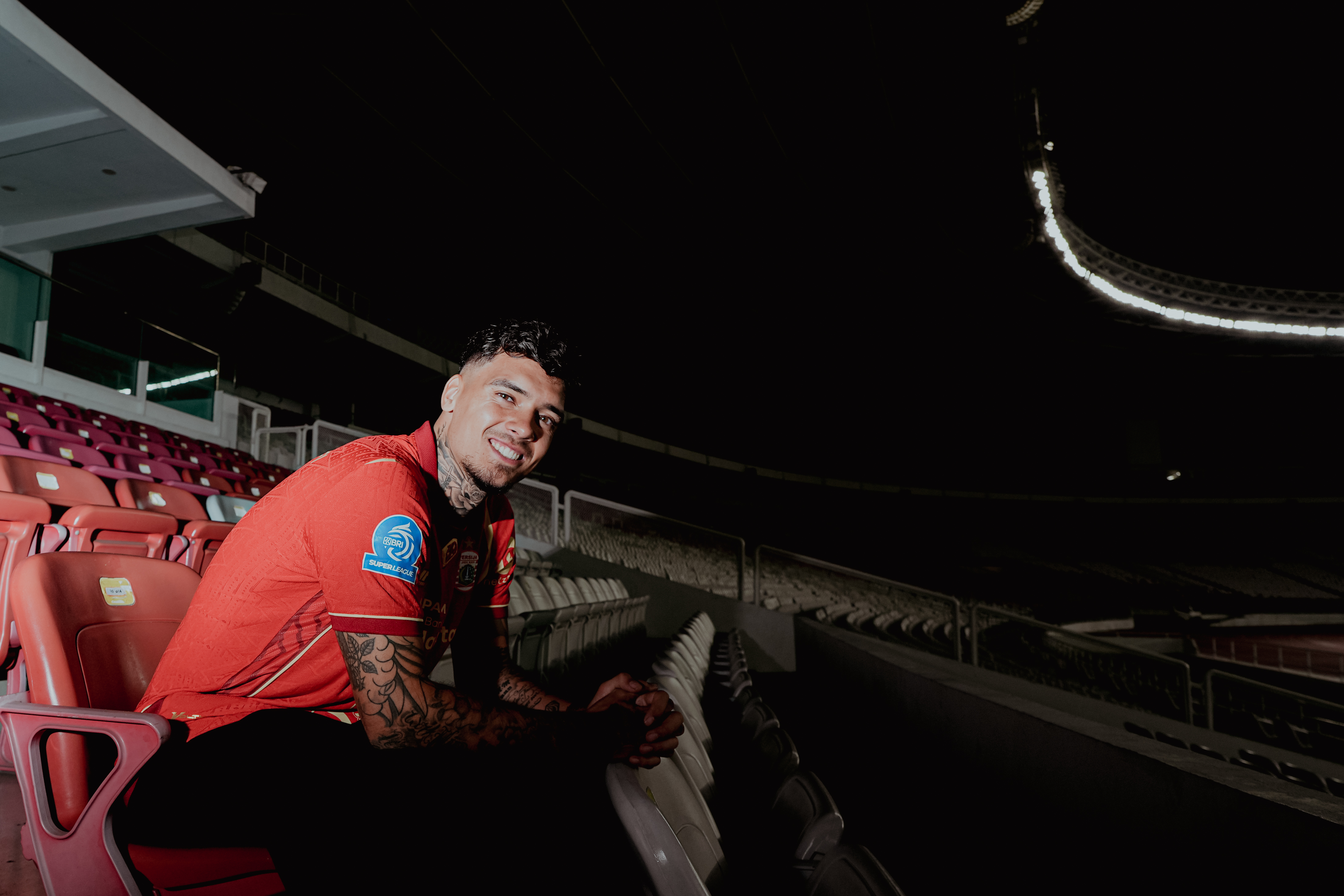 Persija Penuhi Keinginan Shayne Pattynama dalam Karier Sepak Bola