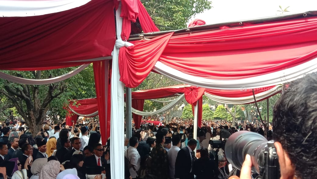 Jenazah Habibie Tiba di TMP Kalibata