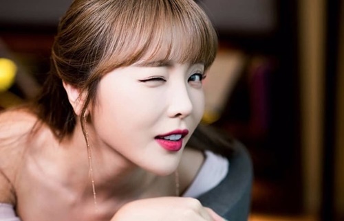 Hong Jin-young