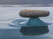 Baikal Zen, Fenomena Batuan Mengambang di Atas Air