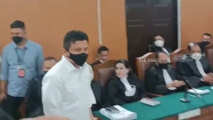 Kubu Ferdy Sambo dan Putri Harap-Harap Cemas Menanti Vonis Hakim