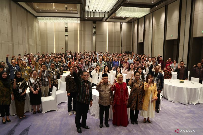 Wapres Minta Mahasiswa Tuntas Ambil S3 di Tiongkok, Bekerja dan Pulang 
