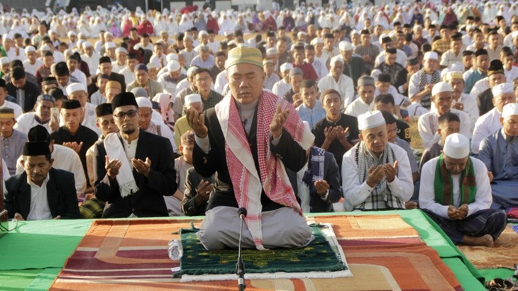 Pemprov DKI Larang Warga di Zona Merah Salat Idul Adha di Masjid