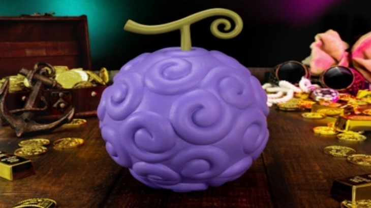 Action Figure Gum-Gum Devil Fruit dari Serial Anime 'One Piece'
