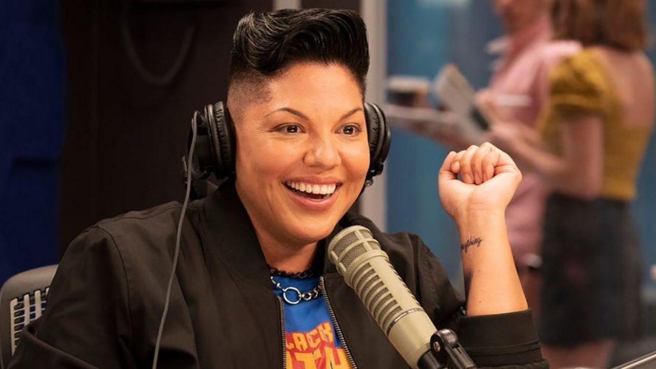 Sara Ramirez Tak akan Main di 'And Just Like That' Musim Ketiga