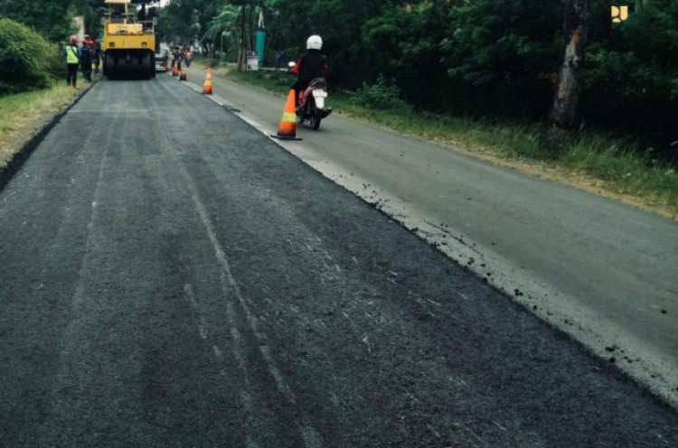 Pandemi COVID-19, Kementerian PUPR Borong Karet Petani