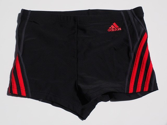 Produk Adidas (Foto: Pixabay/Hans)