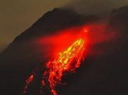 Merapi Keluarkan Lava Pijar 4 Kali, Warga Klaten Diminta Kembali ke Pengungsian