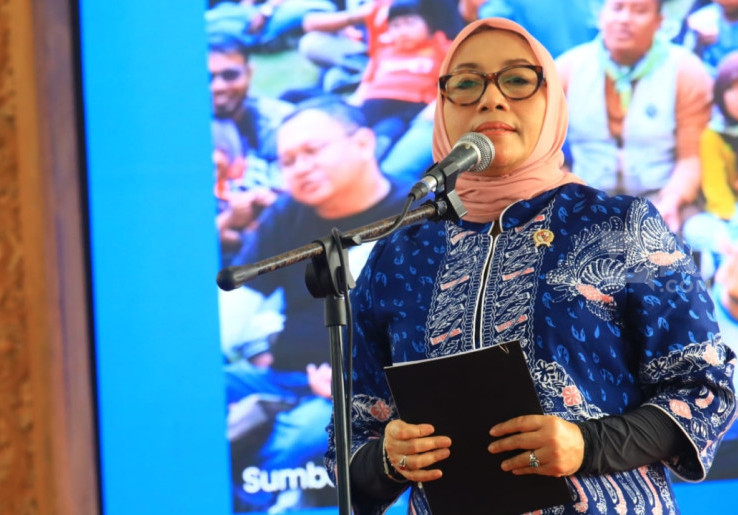 Menteri PPPA Soroti Pola Asuh di Era Digital, Anak Lebih Nyaman Curhat ke Teman