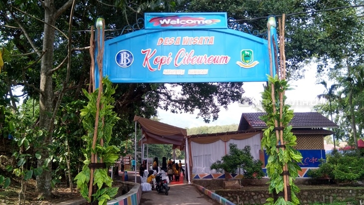 Menikmati Wisata di Desa Wisata Kopi Cibeureum Kuningan
