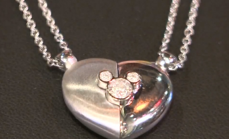 Trivia 1 Beberapa Perhiasan Disney World Sangat Ekslusif (foto Disney Parks)