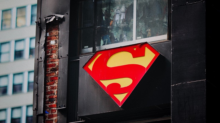 James Gunn akan Umumkan Pemeran Superman setelah Naskah Cerita Selesai