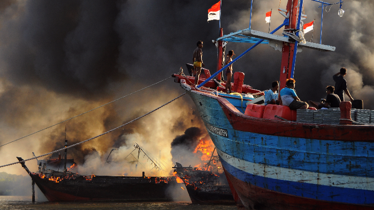 Kapal Cepat Terbakar, Tiga Orang Berhasil Selamatkan Diri