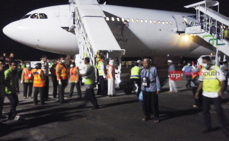 Kloter Pertama Jemaah Haji Indonesia Tiba di Tanah Suci