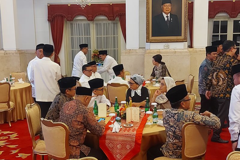  Pesan Wapres di Buka Bersama di Istana Saat Jokowi Duduk Satu Meja dengan Prabowo