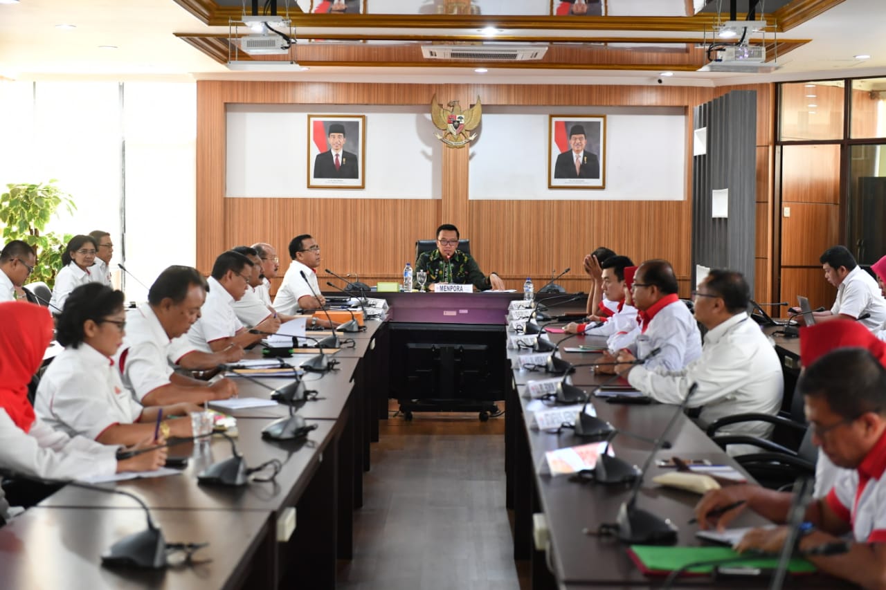 Menpora Ingin Cabor Olimpiade Dipertandingkan di PON 2020