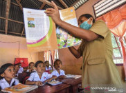 Hari Guru Nasional 2021, Standar Upah Guru Honorer Masih di Bawah Gaji Buruh