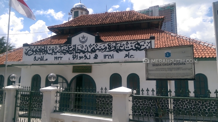 Arus Kisah Jami Al Makmur, Salah Satu Masjid Tertua Jakarta di Cikini Raya 