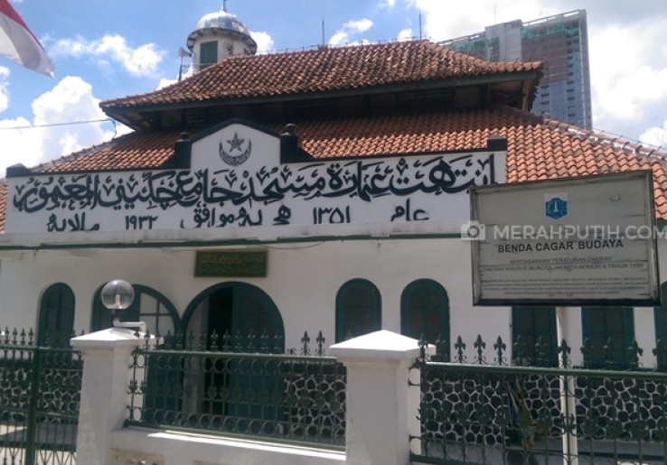 Arus Kisah Jami Al Makmur, Salah Satu Masjid Tertua Jakarta di Cikini Raya 