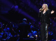 Barbra Streisand Hadiahkan Saham Disney untuk Putri George Floyd