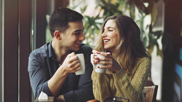 Hubungan romantis