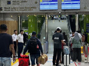 Hari Ini 38 Kereta Api Dioperasikan di Stasiun Senen,  WFA Bikin Pemudik Pergi Lebih Awal 