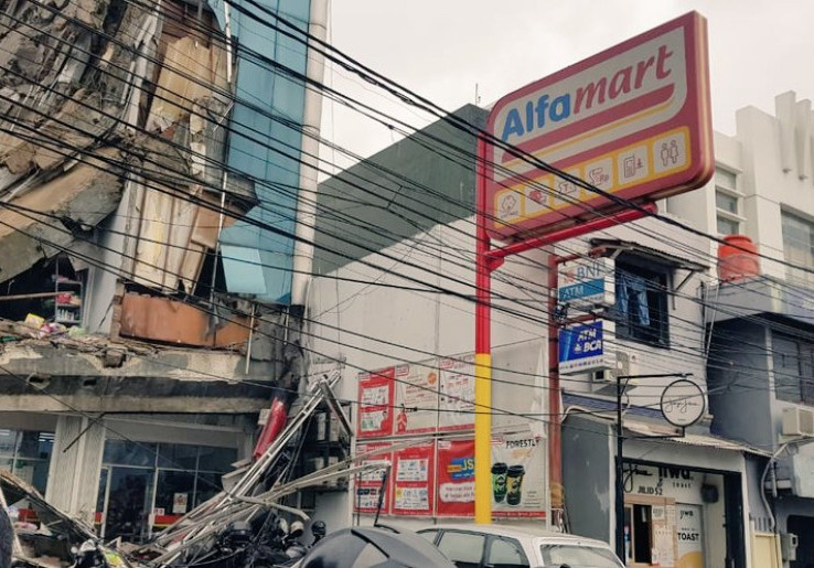 Tak ada Korban Tewas dalam Insiden Robohnya Gedung 5 Lantai di Palmerah